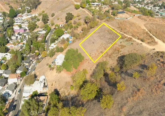 1st image of 2927 North Thomas, Los Angeles, CA 90031 | MLS# DW26075140