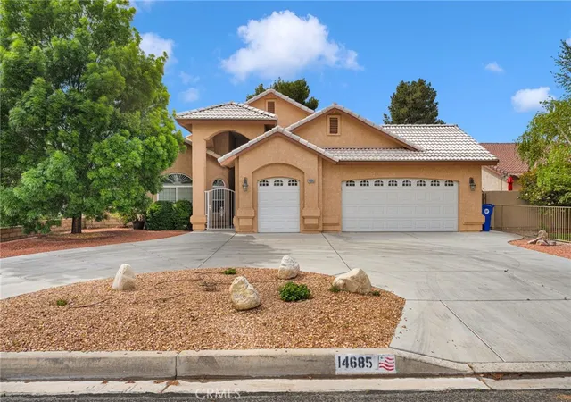 1st image of 14685 Cool Glen Dr, Helendale, CA 92342 | MLS# IV26074165