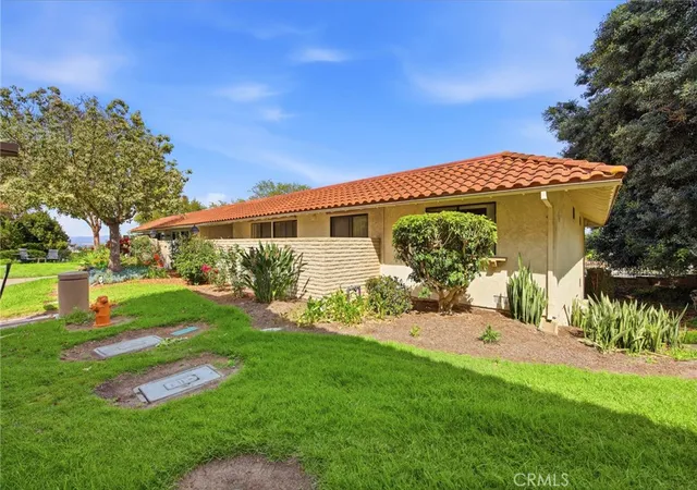 Homes for sale in Laguna Woods, CA | 3107 Via Serena S #P, Laguna Woods, CA 92637 | MLS# OC26073609