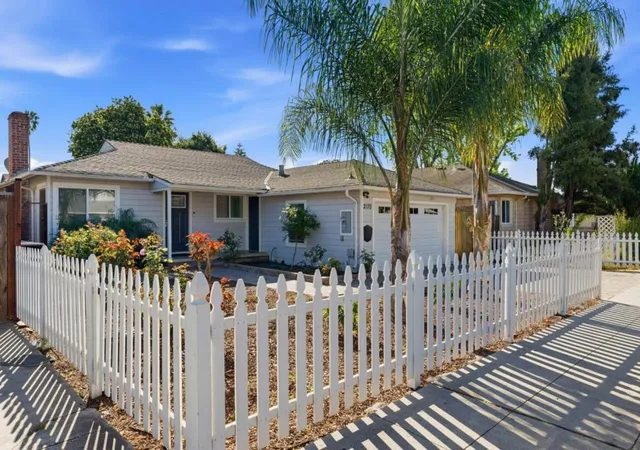 Photo 3 of Sale Pending at 2170 Clarke Ave, East Palo Alto, CA 94303 | MLS# ML82042026 | Listing updated on 2026-10-12