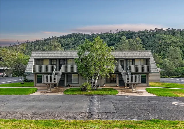 Photo 3 of Condo for sale at 3332 Harbor Cir #C, Paso Robles, CA 93446 | MLS# NS26075001 | Listing updated on 2026-09-16