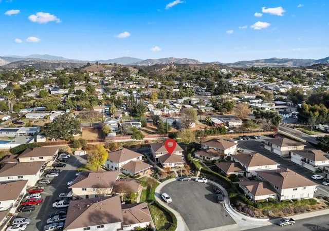 Homes for sale in Lakeside, CA | 12156 Wintergreen Dr, Lakeside, CA 92040 | Houzeo