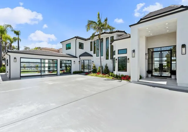3rd image of 9355 Lavell St, La Mesa, CA 91941 | MLS# PTP2602591
