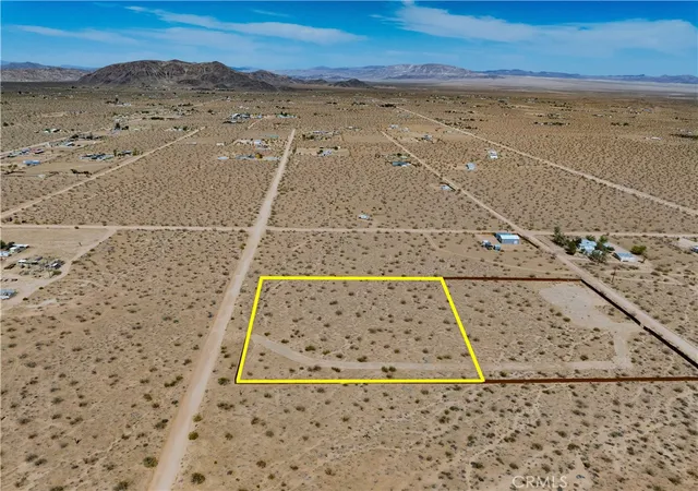 Photo 1 of Land for sale at 425 Gerber Ave, Landers, CA 92285 | MLS# JT26069832 | Listing updated on 2026-06-08