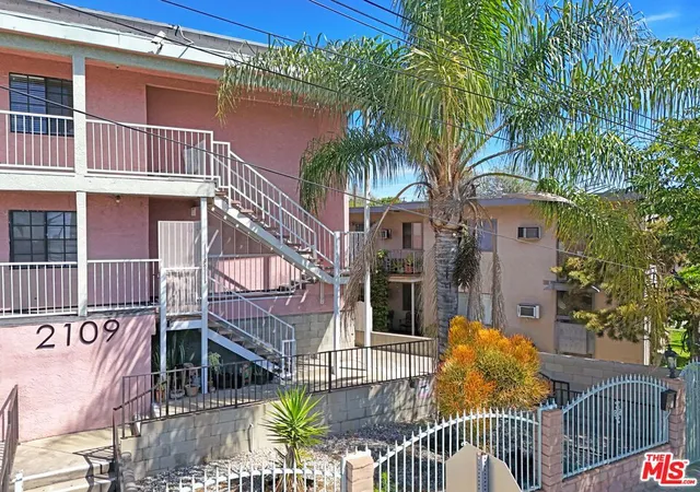 3rd image of 2109 Manitou Ave, Los Angeles, CA 90031 | MLS# 26682175