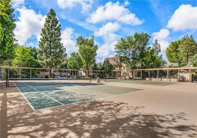 2nd image of 6201 Shoup, Woodland Hills, CA 91367 | Houzeo