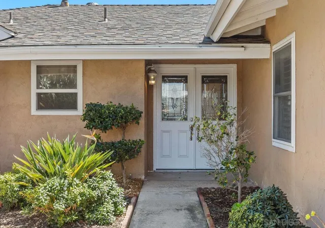 3rd image of 12447 Horado, San Diego, CA 92128 | MLS# 260008218SD