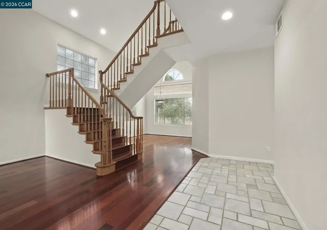 3rd image of 4860 Massive Peak Way, Antioch, CA 94531 | MLS# 41130094