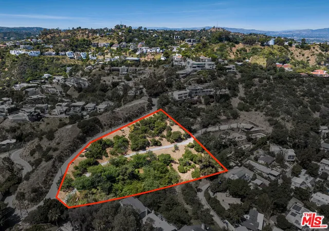 Photo 1 of Land for sale at 1858 Blue Hts Dr, Los Angeles, CA 90069 | MLS# 26674563 | Listing updated on 2026-09-03