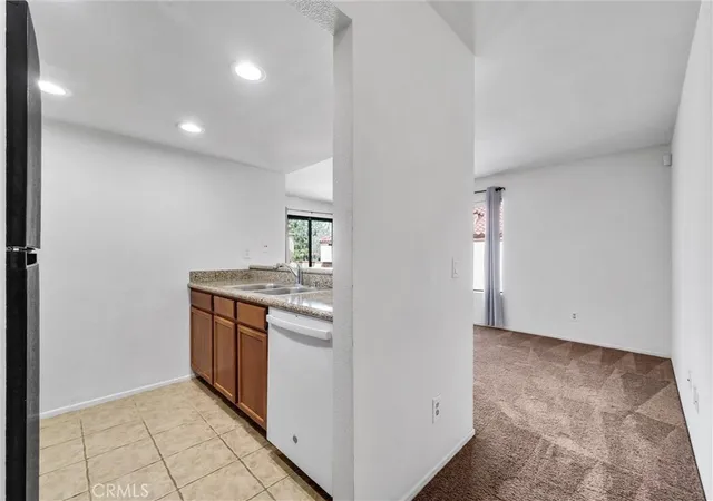 5th image of 1136 W Blaine St, Riverside, CA 92507