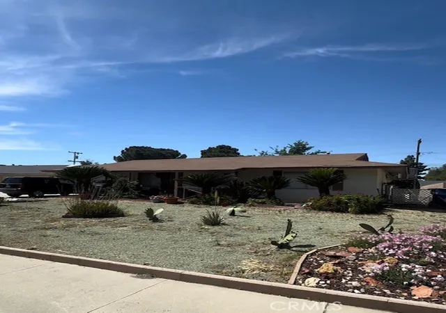 1st image of 913 Cherry Hills Dr, Bakersfield, CA 93309 | MLS# SR26075527