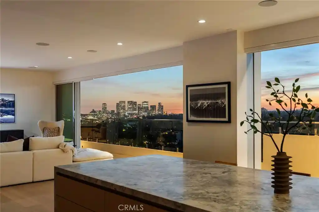 Photo 1 of Condo for sale at 838 N Doheny Dr #B, West Hollywood, CA 90069 | MLS# SR26075591 | Listing updated on 2026-04-17