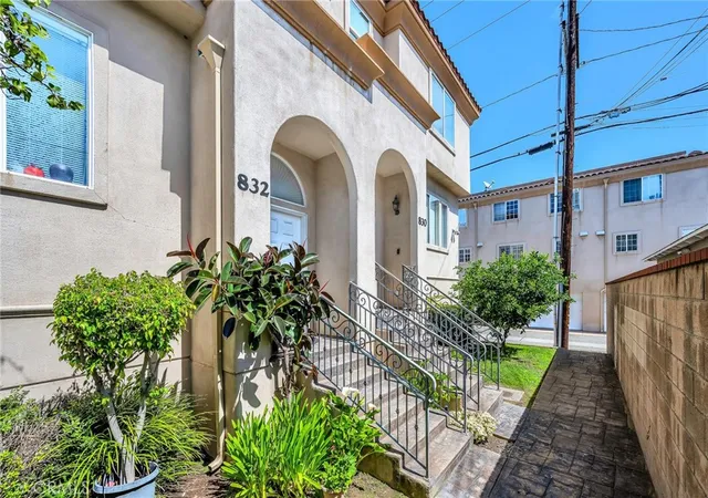 Homes for sale in Torrance, CA | 832 Arlington, Torrance, CA 90501 | MLS# SB26075702