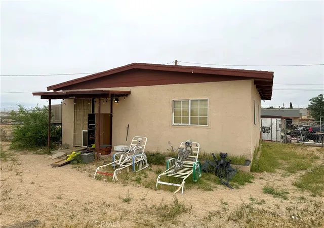 Photo 1 of Multi family home for sale at 25617 Jasper Rd, Barstow, CA 92311 | MLS# HD26075676 | Listing updated on 2026-10-07