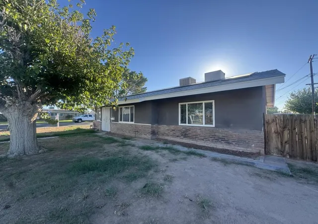 Homes for sale in Blythe, CA | 301 N Sola Ave, Blythe, CA 92225 | MLS# 219146060DA