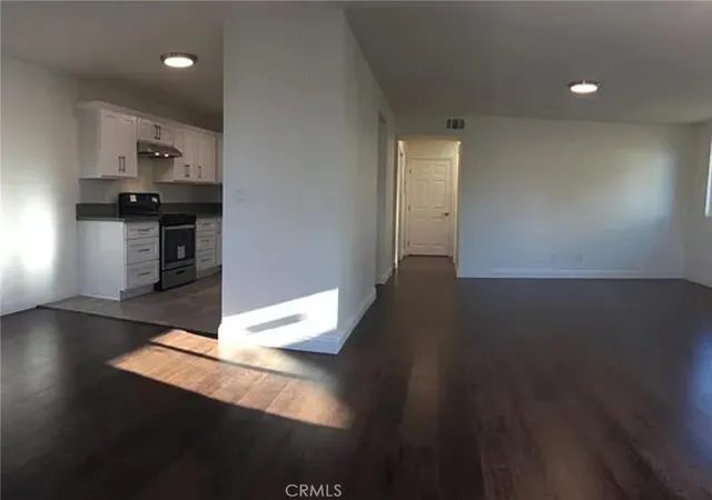 5th image of 130 E 67Th, Los Angeles, CA 90003 | MLS# OC26075587