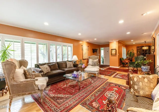 5th image of 335 S Orange Grove Blvd, Pasadena, CA 91105 | MLS# P1-26605