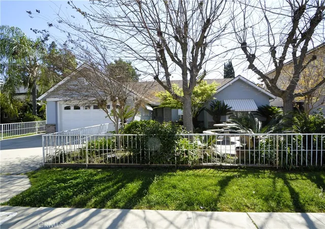 Homes for sale in Fresno, CA | 2037 E Decatur, Fresno, CA 93720 | MLS# FR26061982