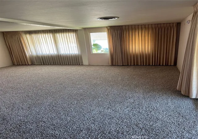 Photo 3 of Manufactured home for sale at 900 W Johnston, Hemet, CA 92543 | MLS# SW26059317 | Listing updated on 2026-10-07