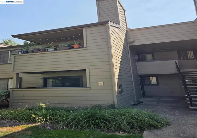 1st image of 3715 Tallyho Dr #53, Sacramento, CA 95826 | MLS# 41130173