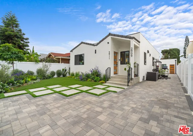 3rd image of 2911 S Rimpau Blvd #2909, Los Angeles, CA 90016 | MLS# 26687583