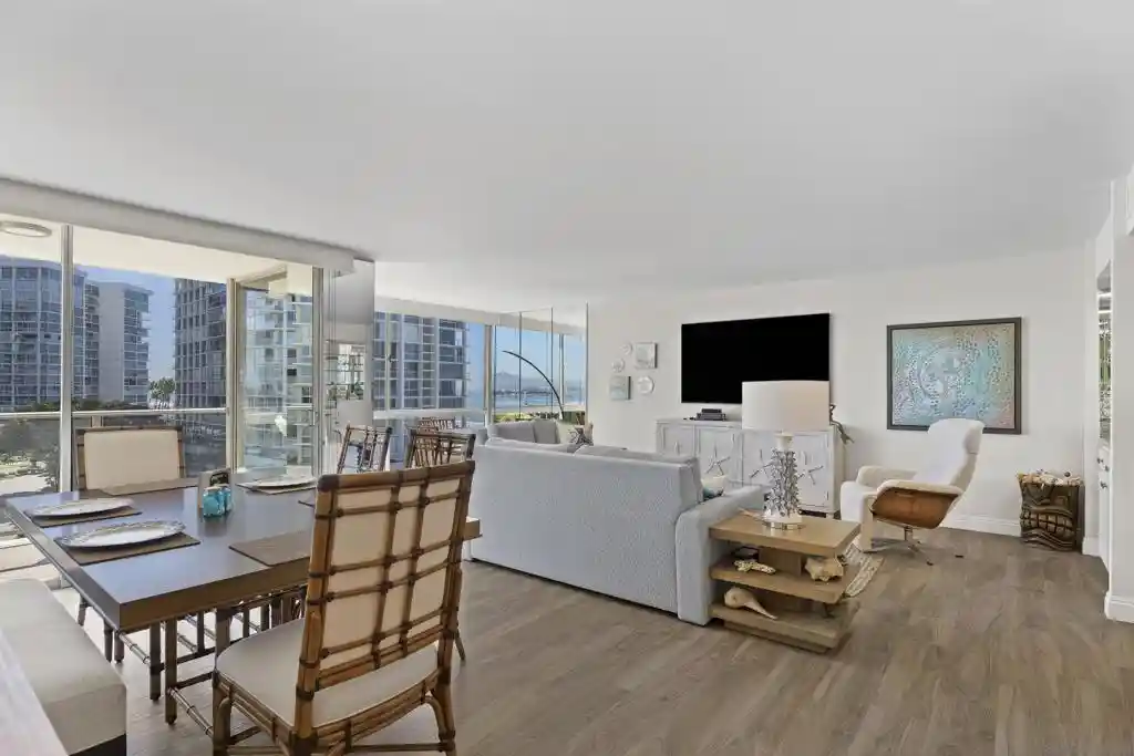 Photo 1 of Sale Pending at 1730 Avenida Del Mundo #402, Coronado, CA 92118 | MLS# 260008281SD | Listing updated on 2026-10-20