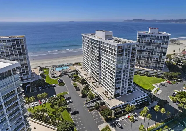 3rd image of 1730 Avenida Del Mundo #402, Coronado, CA 92118 | MLS# 260008281SD