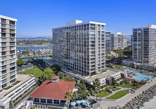 5th image of 1730 Avenida Del Mundo #402, Coronado, CA 92118 | MLS# 260008281SD