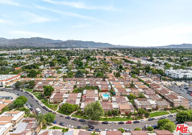 Homes for sale in Van Nuys, CA | 7320 Lennox Ave #F7, Van Nuys, CA 91405 | MLS# 26688023