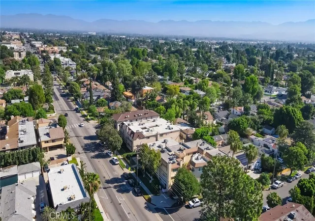 Photo 33 of Condo for sale at 6438 Hazeltine Ave #6, Van Nuys, CA 91401 | MLS# DW26076176 | Listing updated on 2026-10-01