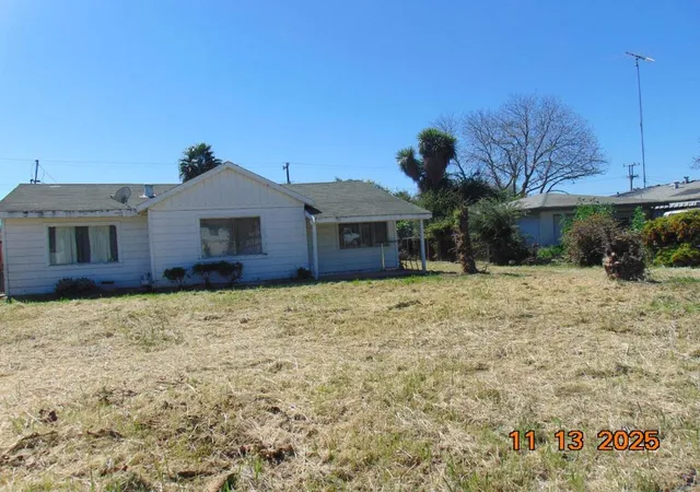 3rd image of 3090 Airline Hwy, Hollister, CA 95023 | MLS# ML82038141