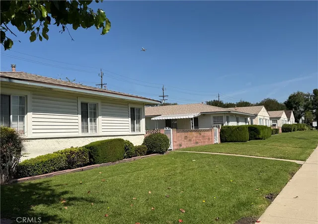 5th image of 1749 N Hollywood, Burbank, CA 91505 | MLS# PW26075428