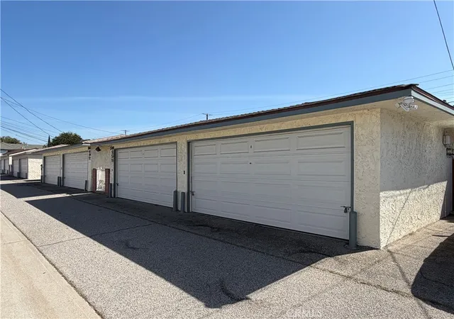 9th image of 1749 N Hollywood, Burbank, CA 91505 | MLS# PW26075428