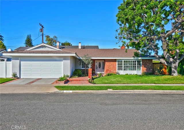 1st image of 418 E Bay St, Costa Mesa, CA 92627 | MLS# OC26070775