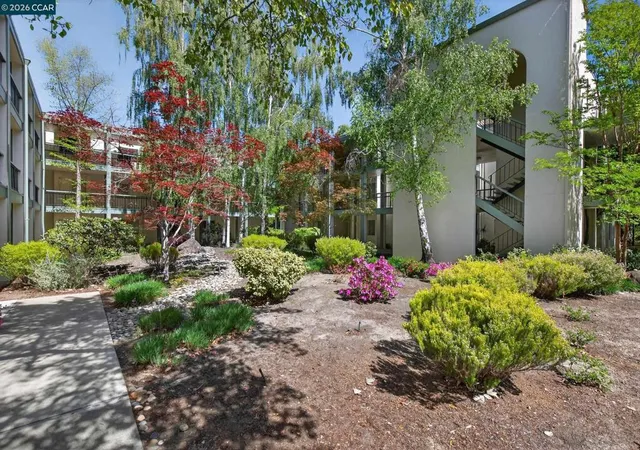 Homes for sale in Walnut Creek, CA | 1621 Ptarmigan Dr #2A, Walnut Creek, CA 94595 | MLS# 41130255