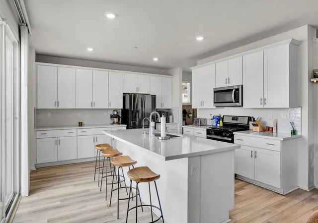 2nd image of 28229 Blossom Ct, Valley Center, CA 92082 | MLS# NDP2603399
