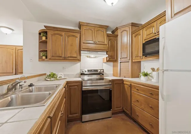5th image of 6131 Rancho Mission, San Diego, CA 92108