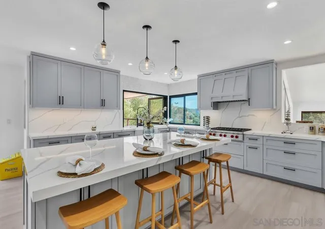 3rd image of 3453 Via Loma Vista, Escondido, CA 92029 | MLS# 260008371SD