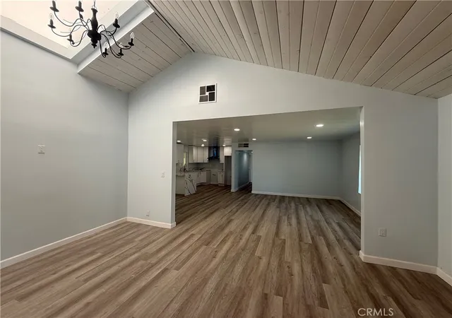 35th image of 295 Sparks, Bakersfield, CA 93307 | MLS# SR26076071