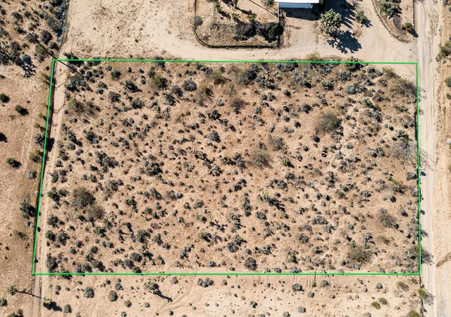 18th image of 102 Saddleback Rd, Joshua Tree, CA 92252 | MLS# 219146122PS