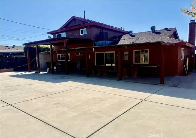 Listing Photo 5 - Condo for sale in building located at 5982 Harrison, Chino, CA 91710