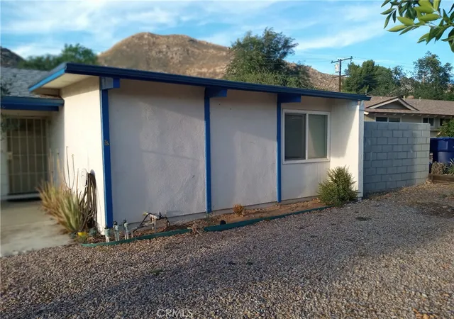 5th image of 657 Glenhill Dr, Riverside, CA 92507 | MLS# IV26076583