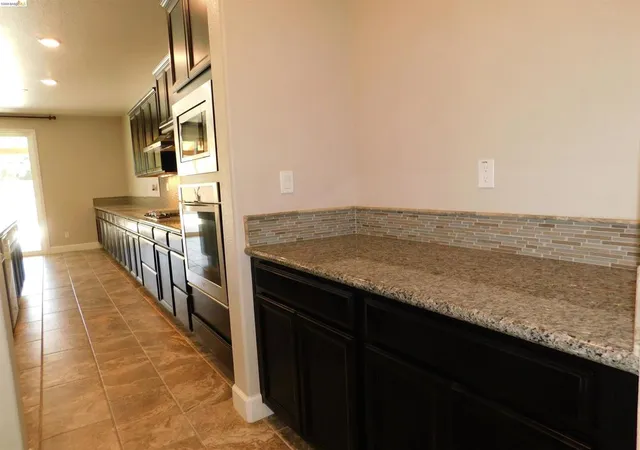 Homes for sale in Manteca, CA | 1090 Lavender St, Manteca, CA 95337 | MLS# 41130314