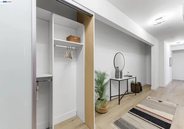 Homes for sale in Oakland, CA | 330 13th St #1A, Oakland, CA 94612 | MLS# 41130320