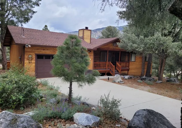Homes for sale in Pine Mountain Club, CA | 2305 Freeman, Pine Mountain Club, CA 93222 | MLS# SR26076667