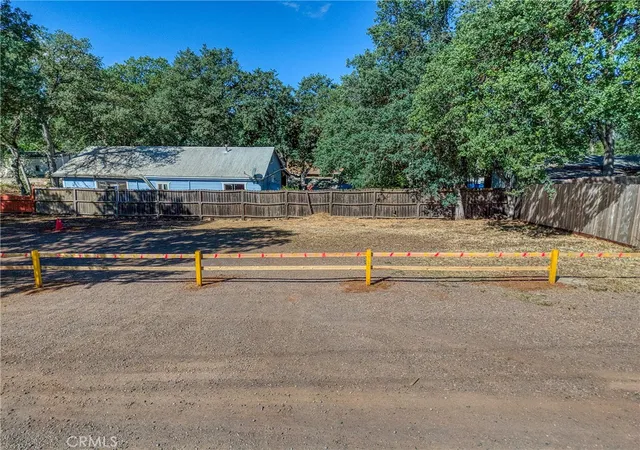 2nd image of 15428 Pacific, Clearlake, CA 95422 | MLS# LC26076762