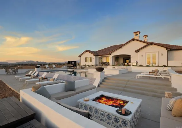 3rd image of 42144 Citrus Heights Rd, Temecula, CA 92592 | MLS# PTP2602658