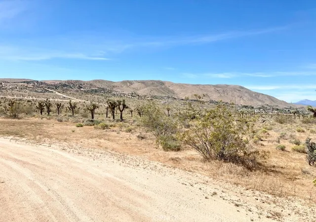 Photo 3 of Land for sale at 9950 Belfast Rd, Apple Valley, CA 92308 | MLS# HD26075147 | Listing updated on 2026-04-10
