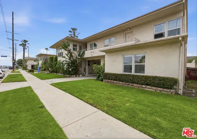 Photo 3 of Multi family home for sale at 3585 S Sepulveda Blvd, Los Angeles, CA 90034 | MLS# 26687311 | Listing updated on 2026-10-06