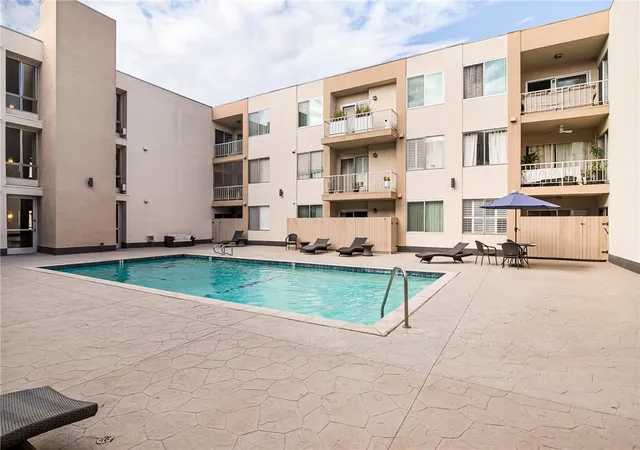 2nd image of 927 N Kings Rd #118, West Hollywood, CA 90069 | MLS# SB26076890